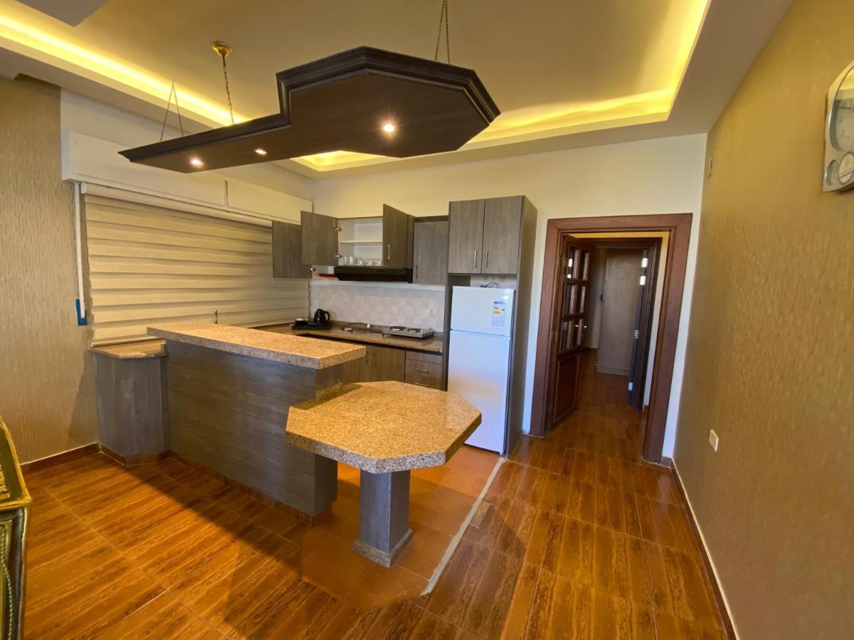Al Farooq Hotel Apartments Аман Екстериор снимка
