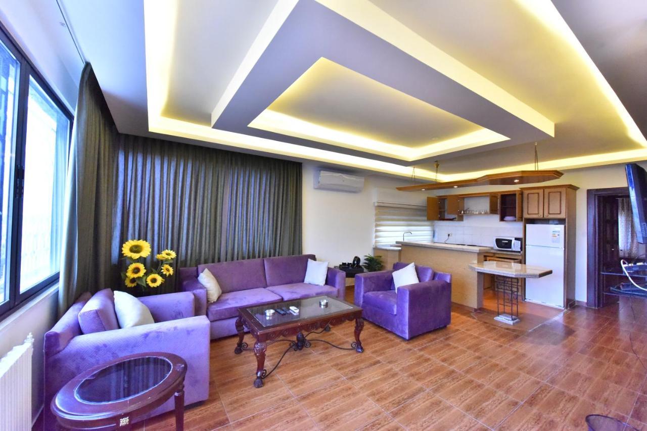 Al Farooq Hotel Apartments Аман Екстериор снимка